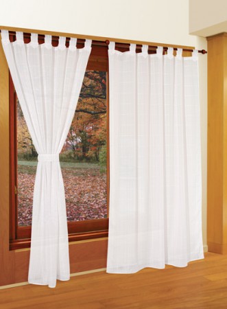 Cortina de ambiente 2 Paños de 1.45 x 2.10 mts.  Colores Disponibles: Beige - Blanco     100% Poliéster 